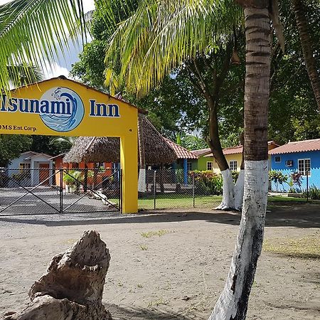 Sunrise Inn Puerto Armuelles エクステリア 写真